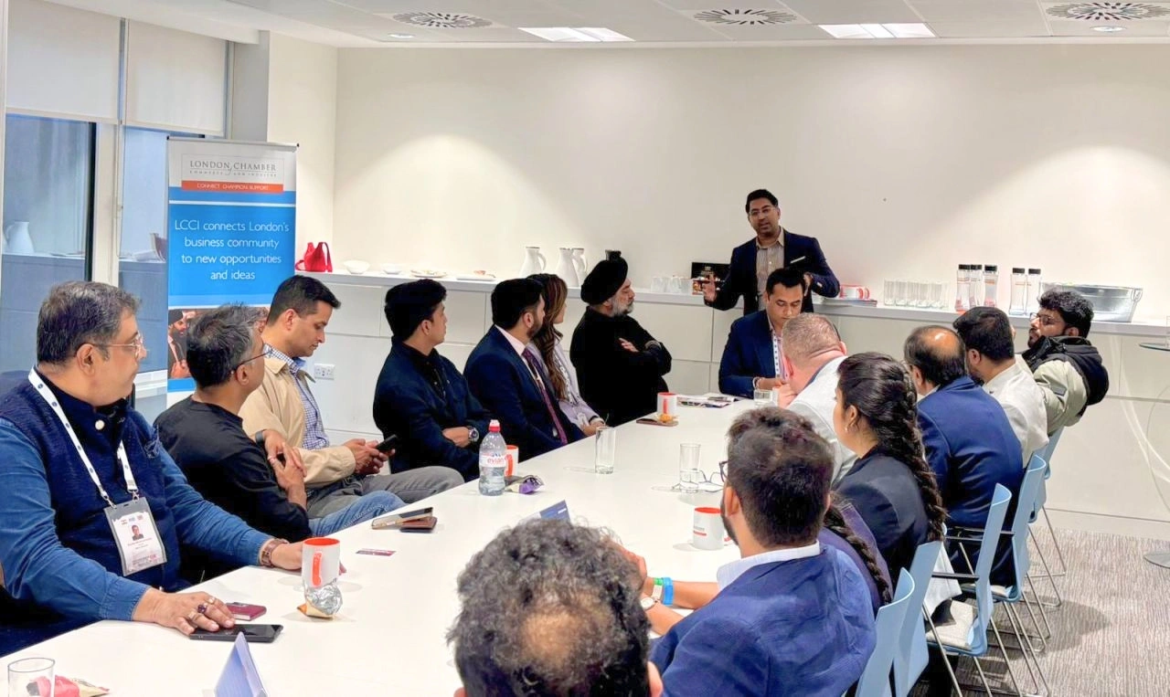 Startup pitches happening in the dynamic innovation zone