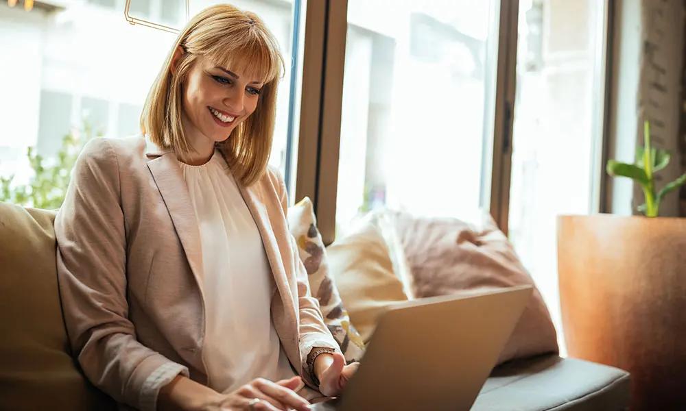 NRI Consultant Got Online Recognition